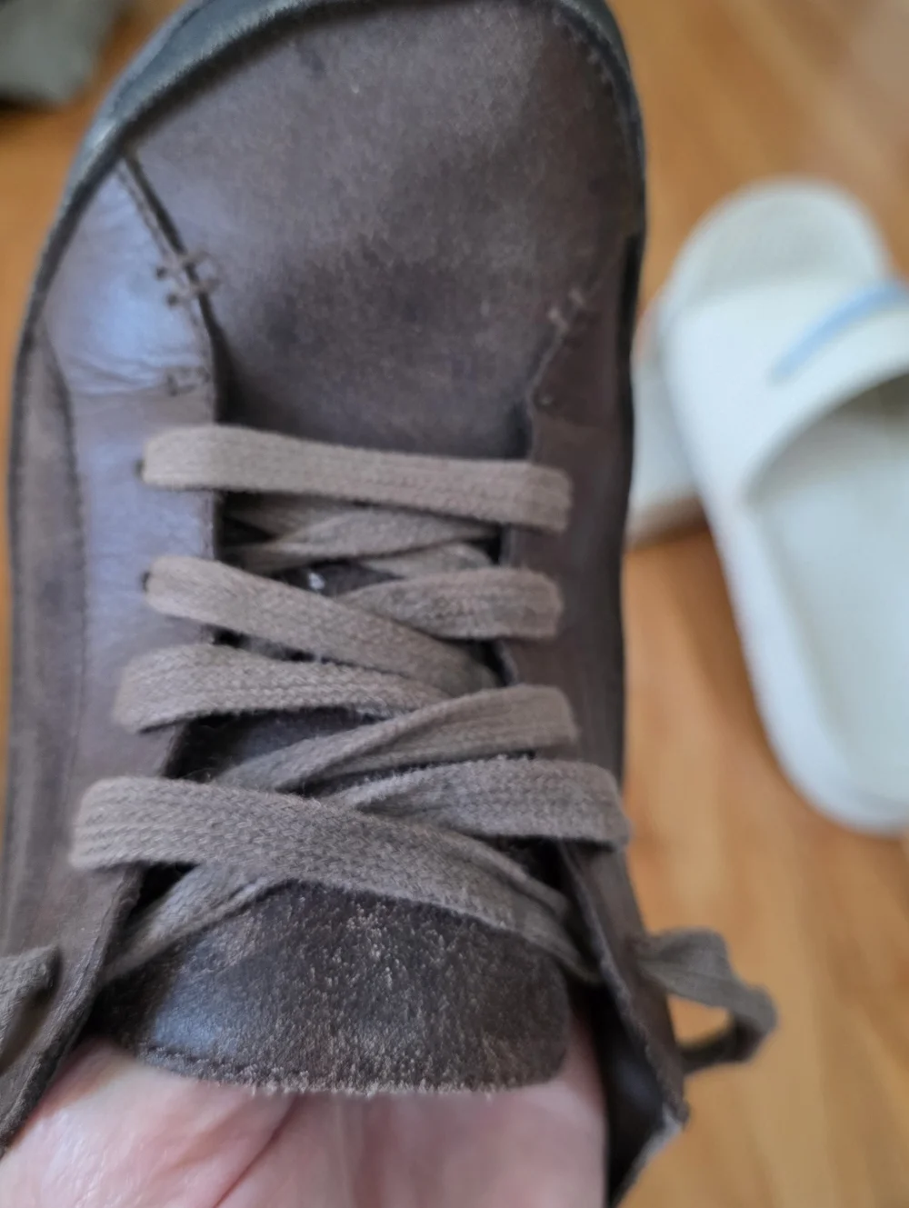 Clarks - Picture 3 of 12